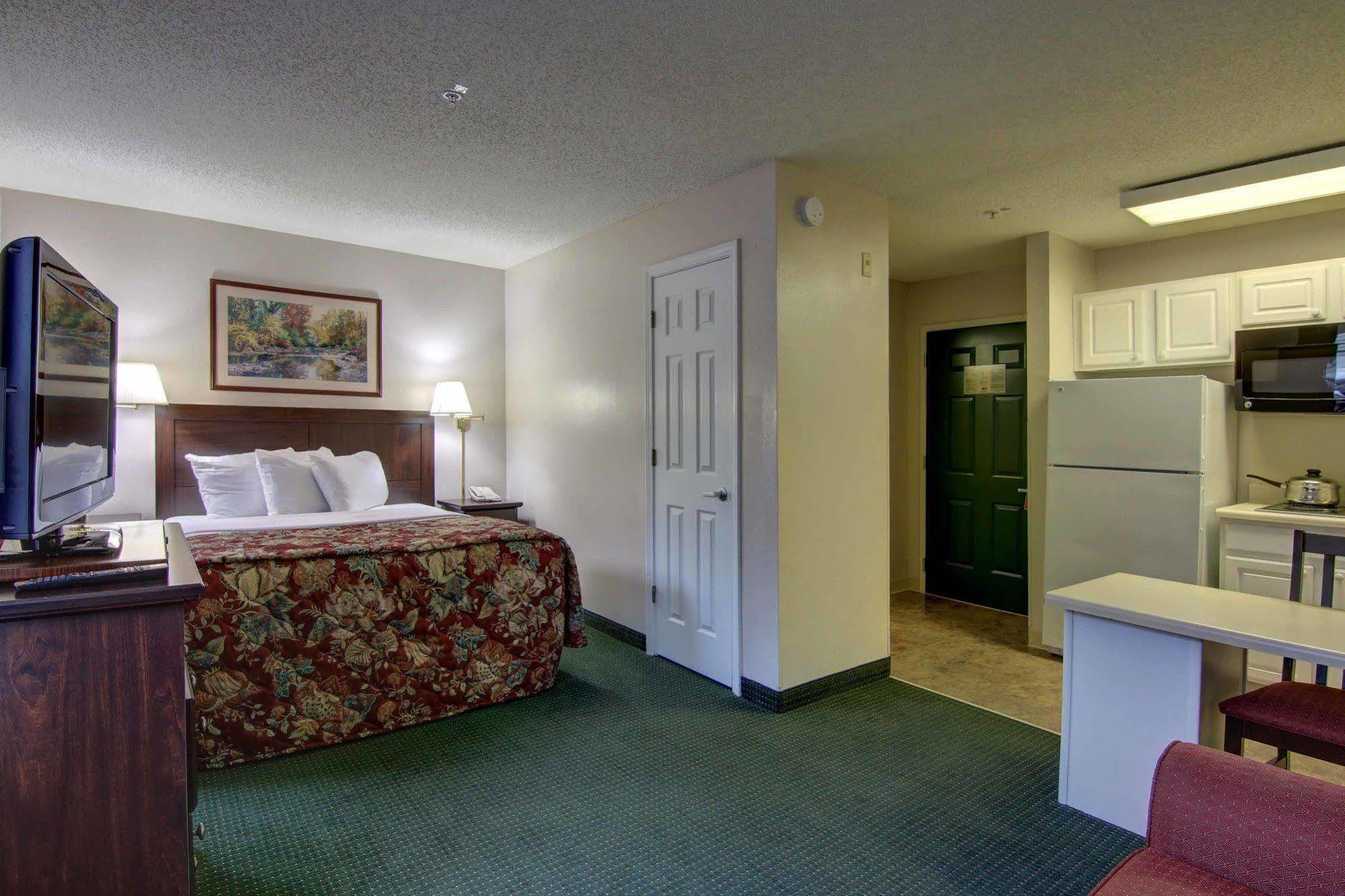 Intown Suites Extended Stay Marietta Ga - Roswell Rd Esterno foto