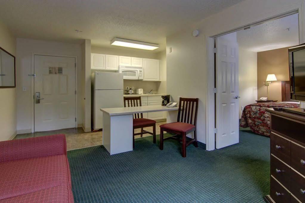 Intown Suites Extended Stay Marietta Ga - Roswell Rd Esterno foto